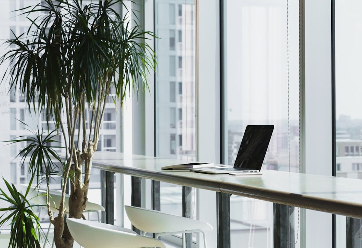 digitale oberflaeche am arbeitsplatz